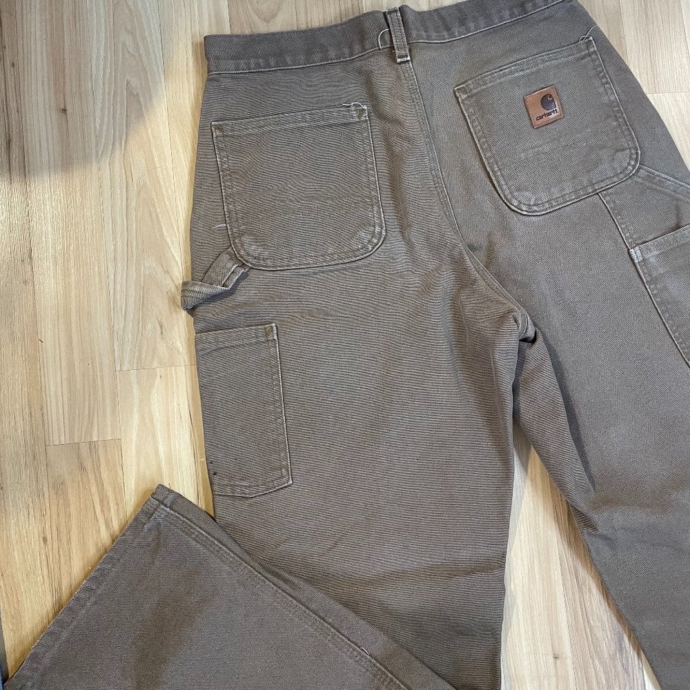 Vintage Carhartt Utility Pants in Cream SZ 30/32